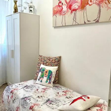 Boutique With Terrace 아파트 비아레지오